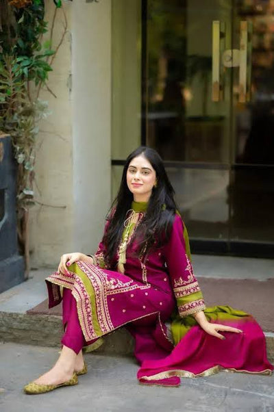OMAL lawn 3PC Embroidered Unstitched