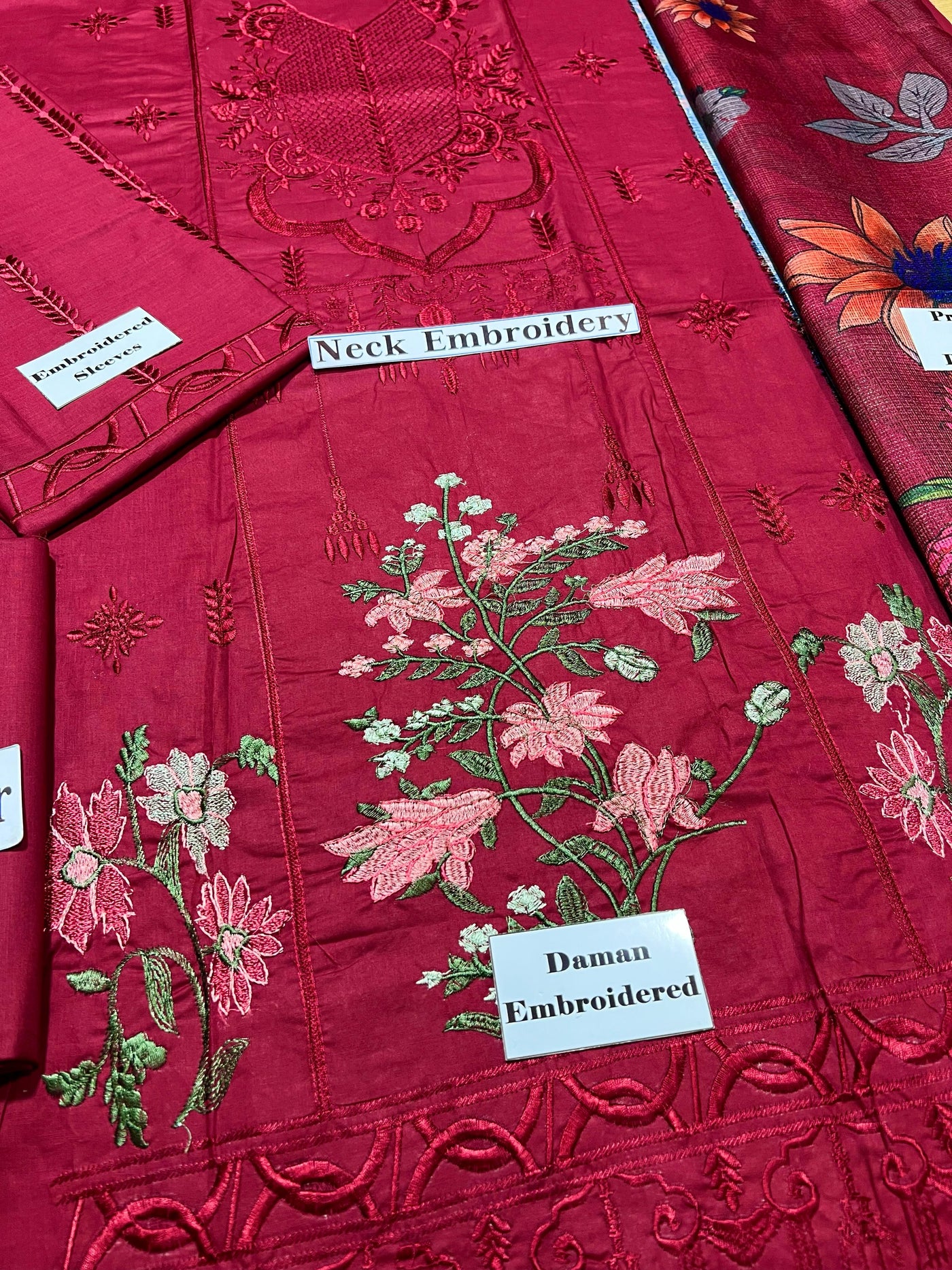 MARIA B Lawn 3 PC Embroidered Unstitched